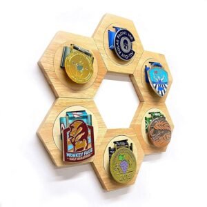 Présentoir à Médailles Nid d’Abeille en Bois – Pack 7 pieces